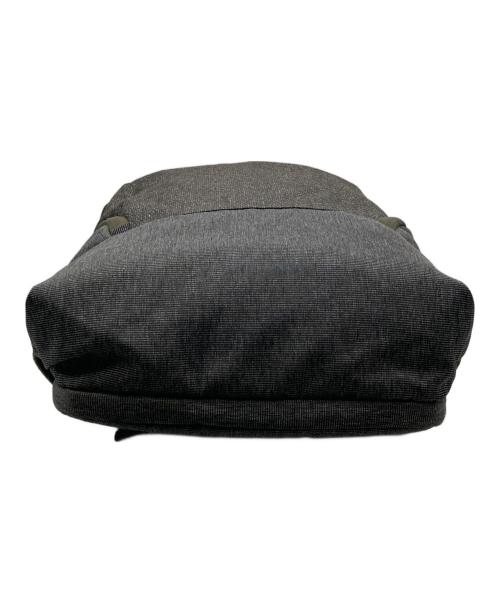 Cote&Ciel（コートエシエル）Cote&Ciel (コートエシエル) TIMSAH GRAMPIAN リュック グレーの古着・服飾アイテム