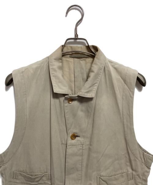 COMME des GARCONS HOMME PLUS（コムデギャルソンオムプリュス）COMME des GARCONS HOMME PLUS (コムデギャルソンオムプリュス) ベスト ベージュ サイズ:不明(印字薄れ)の古着・服飾アイテム