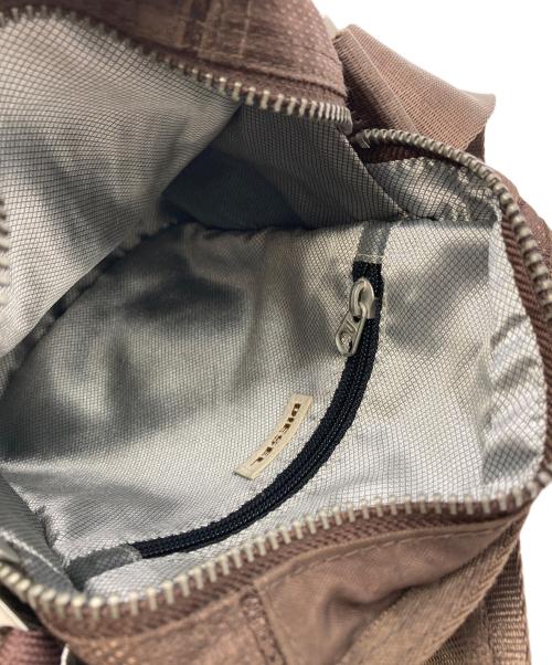 DIESEL（ディーゼル）DIESEL (ディーゼル) ショルダーバッグ ブラウンの古着・服飾アイテム