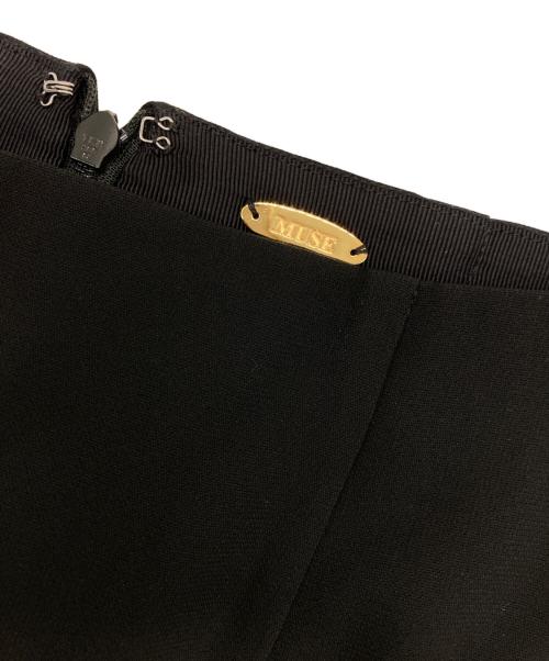 MUSE de Deuxieme Classe（ミューズ ドゥーズィエム クラス）MUSE de Deuxieme Classe (ミューズ ドゥーズィエム クラス) EDEN タイトスカート ブラック サイズ:34の古着・服飾アイテム