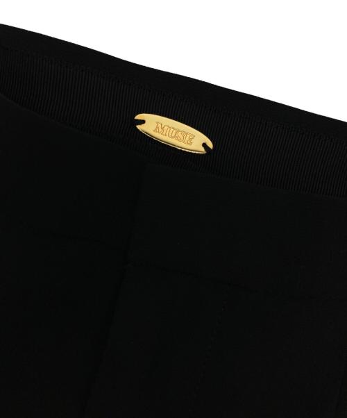 MUSE de Deuxieme Classe（ミューズ ドゥーズィエム クラス）MUSE de Deuxieme Classe (ミューズ ドゥーズィエム クラス) EDEN CROPPED パンツ ブラック サイズ:34の古着・服飾アイテム