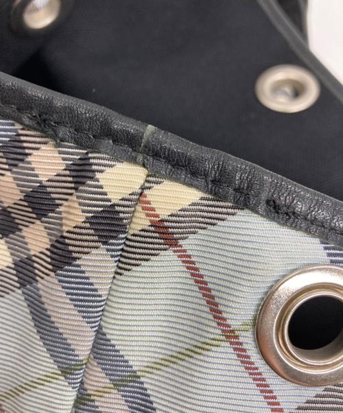 BURBERRY BLUE LABEL（バーバリー ブルー レーベル）BURBERRY BLUE LABEL (バーバリーロンドンブルーレーベル) リバーシブルキャンバストートバッグ ブラック×ブルーの古着・服飾アイテム