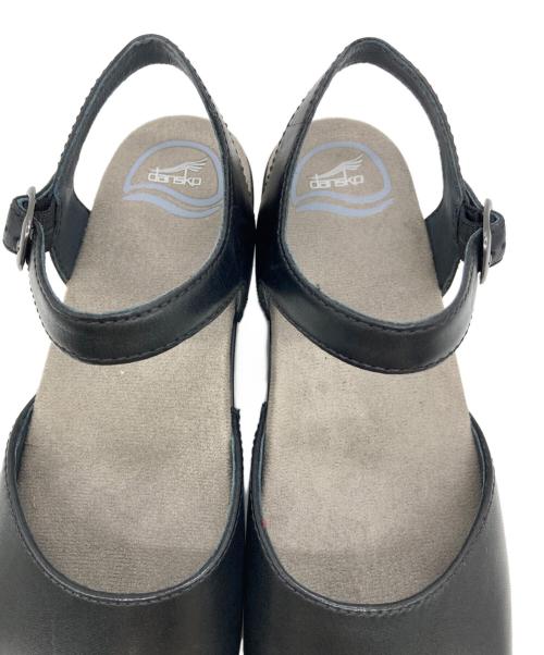 dansko（ダンスコ）Dansko (ダンスコ) SAM クロッグサンダル ブラック サイズ:SIZE 37の古着・服飾アイテム