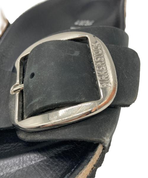 BIRKENSTOCK（ビルケンシュトック）BIRKENSTOCK (ビルケンシュトック) マドリッド ビックバックルサンダル ブラック サイズ:24.5の古着・服飾アイテム