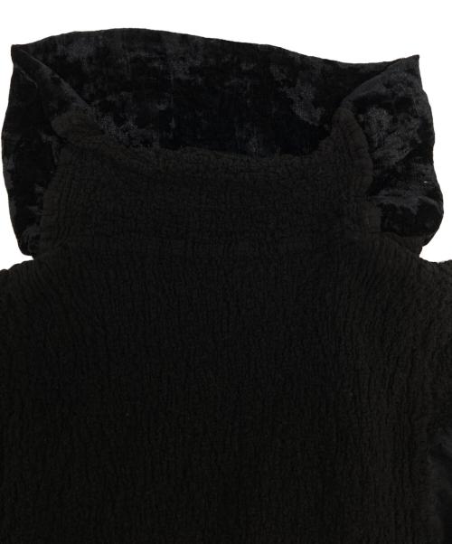 me ISSEY MIYAKE（ミーイッセイ ミヤケ）me ISSEY MIYAKE (ミーイッセイ ミヤケ) カリフラワーベロアベルベット切替カットソー ブラック サイズ:-の古着・服飾アイテム