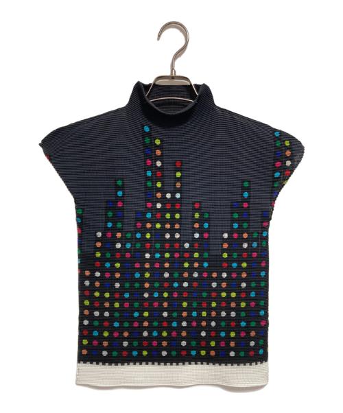 me ISSEY MIYAKE（ミーイッセイ ミヤケ）me ISSEY MIYAKE (ミーイッセイ ミヤケ) ハイネックプリーツノースリーブブラウス グレー サイズ:-の古着・服飾アイテム