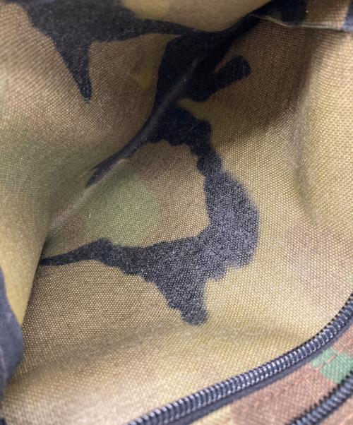 Herve Chapelier（エルベシャプリエ）Herve Chapelier (エルベシャプリエ) ナイロン舟型トートL 迷彩 オリーブの古着・服飾アイテム