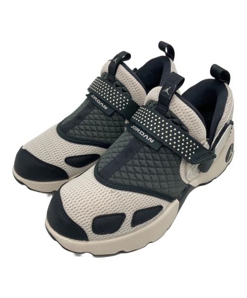 NIKE（ナイキ）NIKE (ナイキ) ジョーダン トランナー LX アイボリー サイズ:SIZE 25.5cmの古着・服飾アイテム