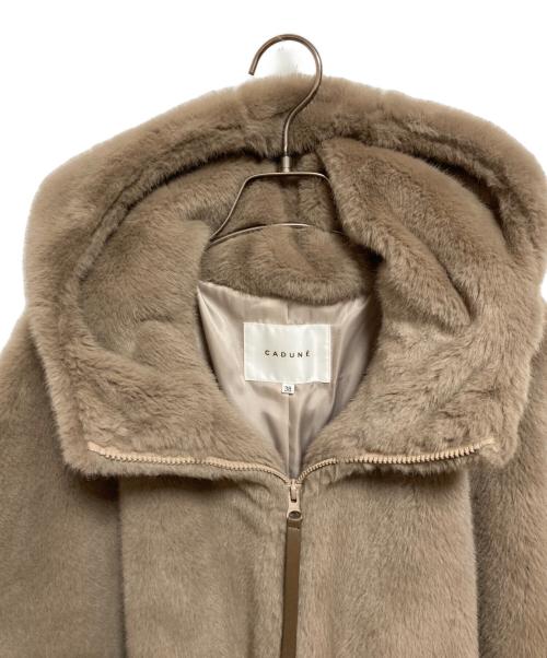 CADUNE（カデュネ）CADUNE (カデュネ) ポンチョ ベージュ サイズ:38の古着・服飾アイテム