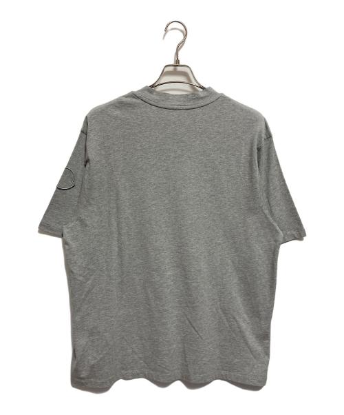 MONCLER（モンクレール）MONCLER (モンクレール) アーチロゴTシャツ グレー サイズ:Mの古着・服飾アイテム
