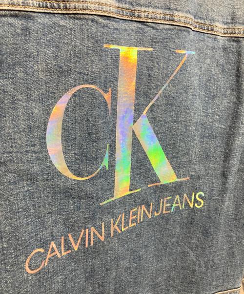 Calvin Klein Jeans（カルバンクラインジーンズ）Calvin Klein Jeans (カルバンクラインジーンズ) デニムジャケット インディゴ サイズ:Mの古着・服飾アイテム