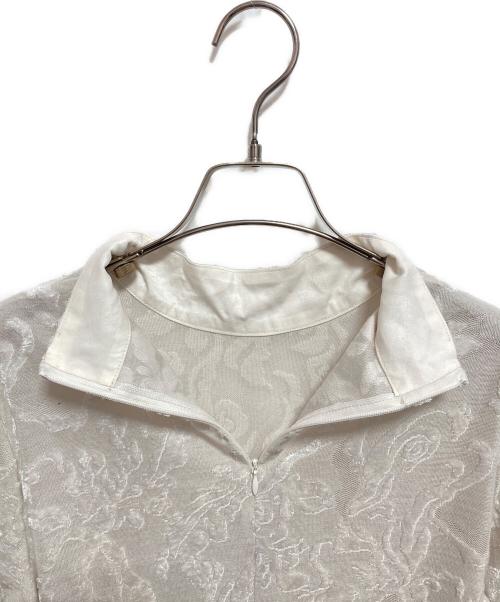 MURRAL（ミューラル）MURRAL (ミューラル) Snowflake jacquard velor top ベージュ サイズ:1の古着・服飾アイテム