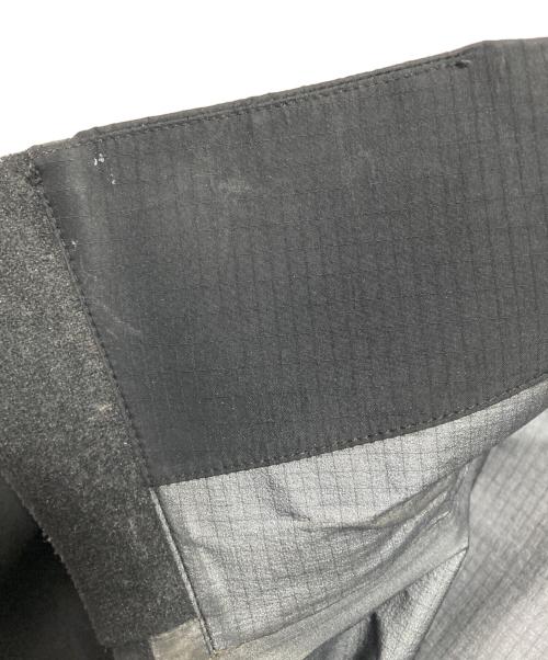ARC'TERYX（アークテリクス）ARC'TERYX (アークテリクス) Beta AR Jacket ブラック サイズ:Lの古着・服飾アイテム
