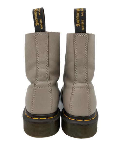 Dr.Martens（ドクターマーチン）Dr.Martens (ドクターマーチン) 1460 PASCAL 8ホールブーツ グレー サイズ:SIZE UK4の古着・服飾アイテム