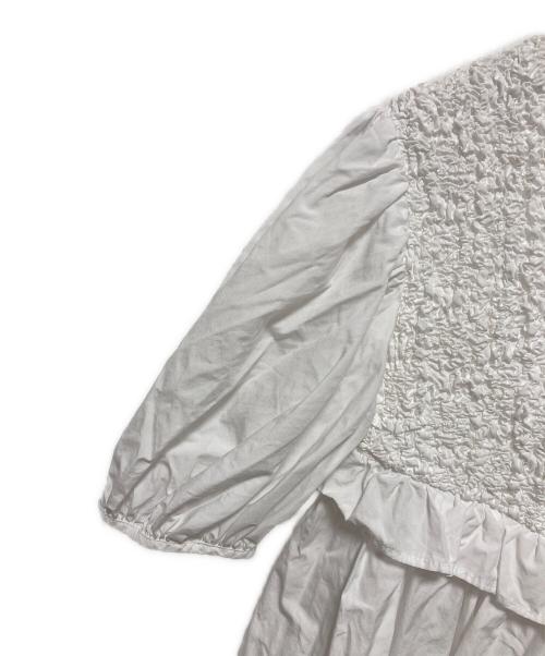 CECILIE BAHNSEN（セシリーバンセン）CECILIE BAHNSEN (セシリーバンセン) パフスリーブフリル切替ブラウス ホワイト サイズ:UK10の古着・服飾アイテム