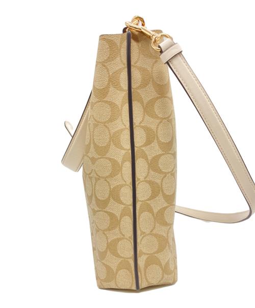 COACH（コーチ）COACH (コーチ) モリー バケット バッグ ベージュの古着・服飾アイテム