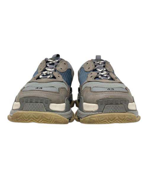 BALENCIAGA（バレンシアガ）BALENCIAGA (バレンシアガ) TRIPLE S グレー サイズ:43の古着・服飾アイテム