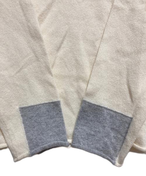 GALERIE VIE（ギャルリーヴィー）GALERIE VIE (ギャルリーヴィー) スコットランドカシミヤ タートルネックプルオーバー アイボリー サイズ:FREEの古着・服飾アイテム