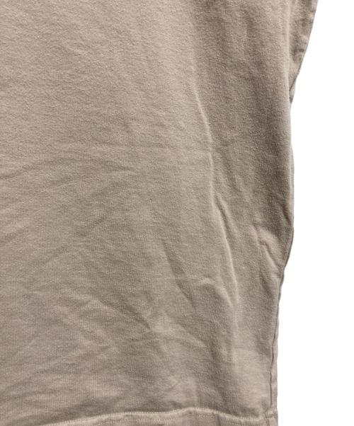 UNDERCOVER（アンダーカバー）UNDERCOVER (アンダーカバー) プリントTシャツ ベージュ サイズ:3の古着・服飾アイテム