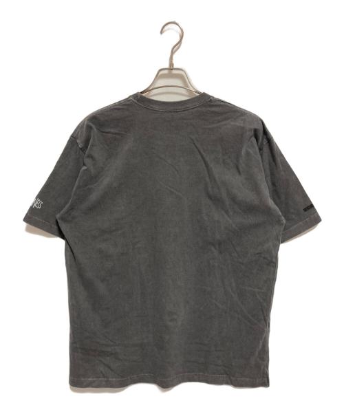 NEIGHBORHOOD（ネイバーフッド）NEIGHBORHOOD (ネイバーフッド) MADNESS (マッドネス) 製品染めクルーネックＴシャツ グレー サイズ:Lの古着・服飾アイテム