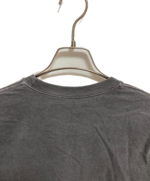 NEIGHBORHOOD（ネイバーフッド）NEIGHBORHOOD (ネイバーフッド) MADNESS (マッドネス) 製品染めクルーネックＴシャツ グレー サイズ:Lの古着・服飾アイテム