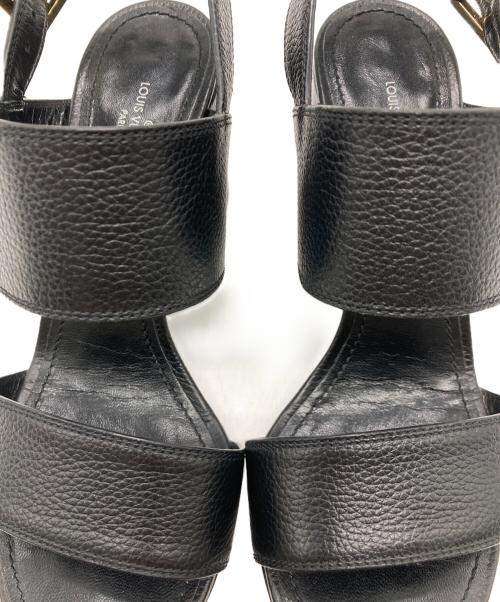 LOUIS VUITTON（ルイ ヴィトン）LOUIS VUITTON (ルイ ヴィトン) ホライズンライン サンダル ブラック サイズ:371/2の古着・服飾アイテム