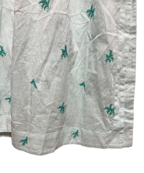 ne quittez pas（ヌキテパ）ne quittez pas (ヌキテパ) Cotton Voile Dot Leaf Embroidery Shirts Dress ブルー サイズ:-の古着・服飾アイテム