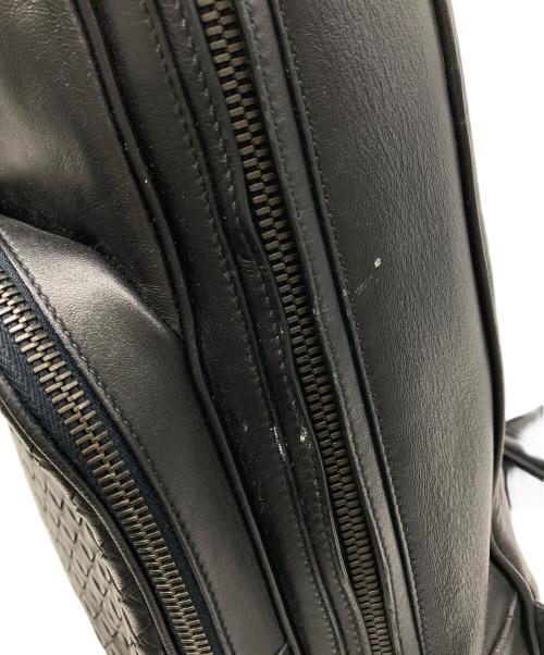 BOTTEGA VENETA（ボッテガベネタ）BOTTEGA VENETA (ボッテガベネタ) イントレチャートバックパック ブラックの古着・服飾アイテム