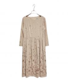 GRACE CONTINENTAL（グレースコンチネンタル）の古着「サラサフラワー刺繍ワンピース」｜ベージュ