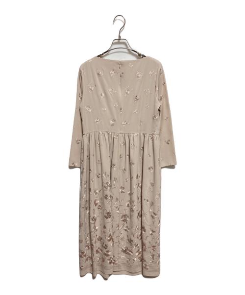 GRACE CONTINENTAL（グレースコンチネンタル）GRACE CONTINENTAL (グレースコンチネンタル) サラサフラワー刺繍ワンピース ベージュ サイズ:36の古着・服飾アイテム