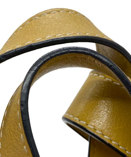 LOEWE（ロエベ）LOEWE (ロエベ) ハンモック ドローストリングバッグ イエローの古着・服飾アイテム