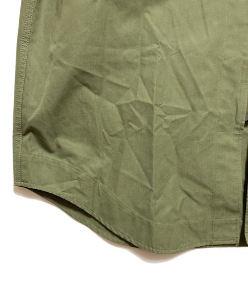 JIL SANDER（ジルサンダー）JIL SANDER (ジルサンダー) ノーカラージップシャツ グリーン サイズ:48の古着・服飾アイテム