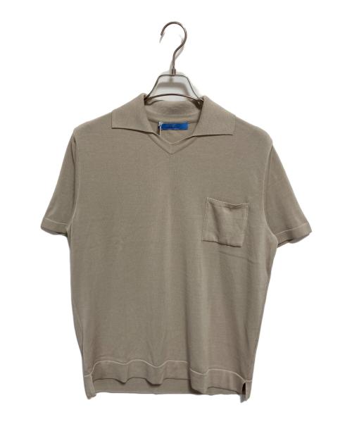 BluBre（ブルブレ）BluBre (ブルブレ) ポケット付き スキッパー コットンニット ポロシャツ ベージュ サイズ:XL 未使用品の古着・服飾アイテム