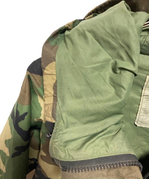 US ARMY（ユーエスアーミー）US ARMY (ユーエスアーミー) ECWCS GEN1GORE-TEX JACKET オリーブ サイズ:MEDIUM-REGULARの古着・服飾アイテム