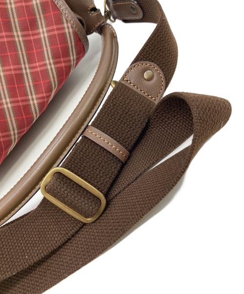 BURBERRY BLUE LABEL（バーバリーロンドンブルーレーベル）BURBERRY BLUE LABEL (バーバリーロンドンブルーレーベル) ノバチェック2WAYショルダーバッグ レッドの古着・服飾アイテム
