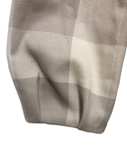 BLUE LABEL CRESTBRIDGE（ブルーレーベルクレストブリッジ）BLUE LABEL CRESTBRIDGE (ブルーレーベルクレストブリッジ) チェックウールビエラワンピース ベージュ サイズ:38の古着・服飾アイテム