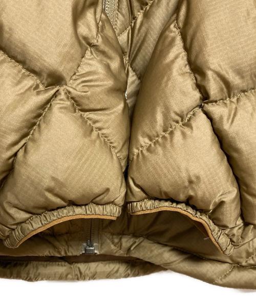 mont-bell（モンベル）mont-bell (モンベル) ライトアルパインダウン ジャケット ベージュ サイズ:Mの古着・服飾アイテム