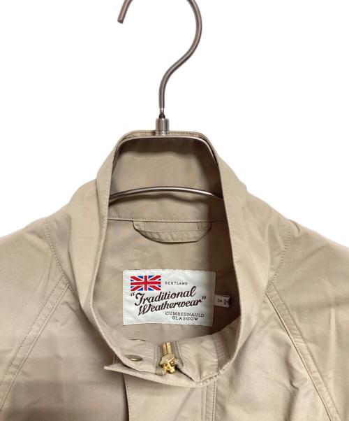 Traditional Weatherwear（トラディショナルウェザーウェア）Traditional Weatherwear (トラディショナルウェザーウェア) 撥水 ライトウェイトタフタ レングスアレンジ ジャケット ベージュ サイズ:34の古着・服飾アイテム
