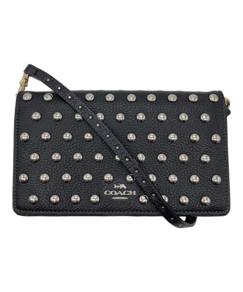 COACH（コーチ）COACH (コーチ) アンナ フォルドオーバー クラッチ クロスボディ・リベット ブラックの古着・服飾アイテム
