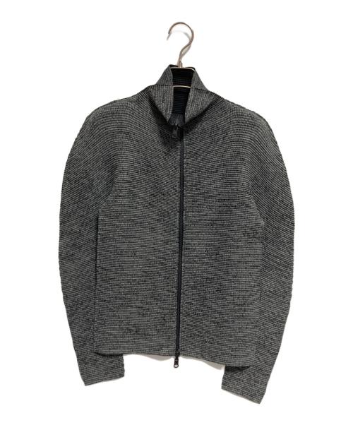 ISSEY MIYAKE me（イッセイ ミヤケ ミー）ISSEY MIYAKE me (イッセイ ミヤケ ミー) プリーツジャケット グレー サイズ:-の古着・服飾アイテム