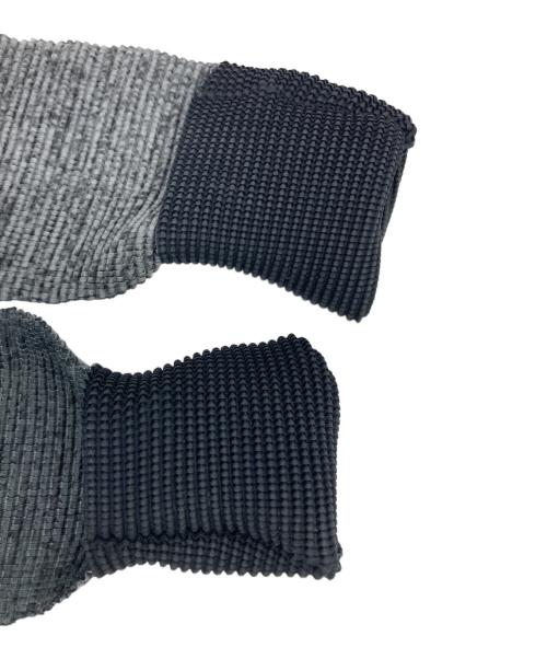 ISSEY MIYAKE me（イッセイ ミヤケ ミー）ISSEY MIYAKE me (イッセイ ミヤケ ミー) プリーツジャケット グレー サイズ:-の古着・服飾アイテム