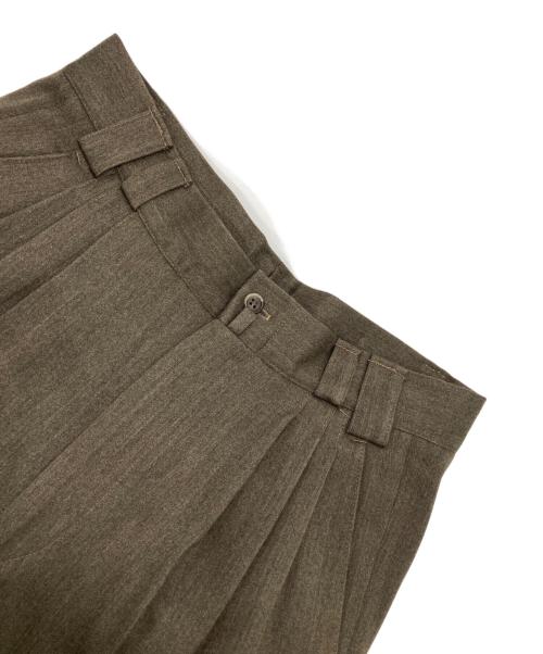 GIANNI VERSACE（ジャンニ・ヴェルサーチ）GIANNI VERSACE (ジャンニ・ヴェルサーチ) セットアップスーツ ブラウン サイズ:44の古着・服飾アイテム