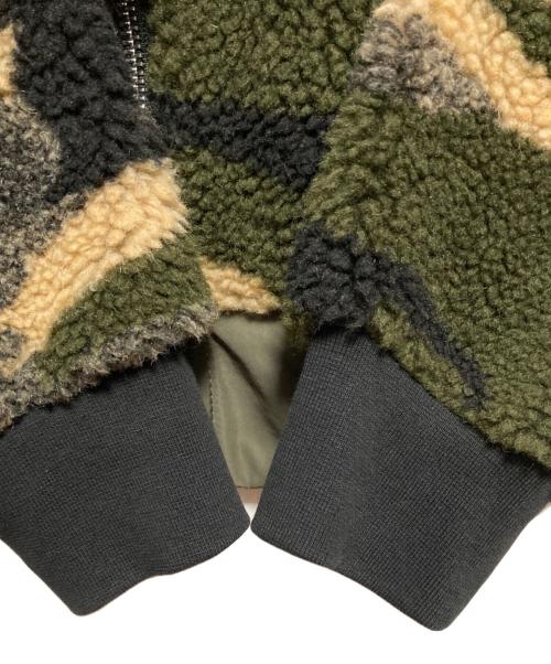 P.M.D.S.（ピーエムディーエス）P.M.D.S. (ピーエムディーエス) カモフラフリースジャケット オリーブ×ベージュ サイズ:Mの古着・服飾アイテム