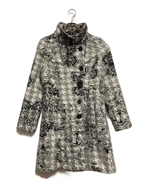 Desigual（デシグアル）Desigual (デシグアル) 総柄コート グレー サイズ:42の古着・服飾アイテム