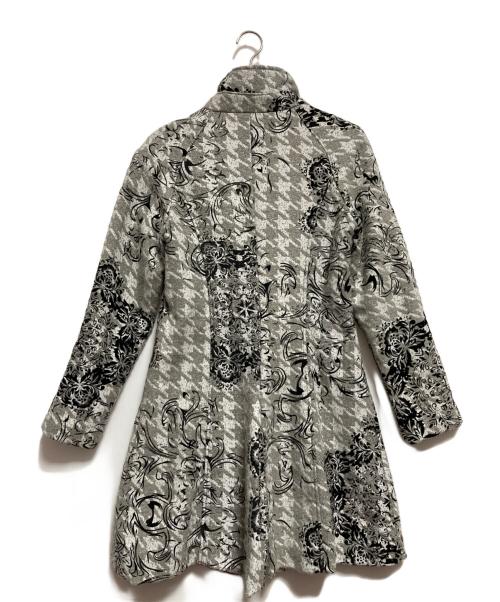 Desigual（デシグアル）Desigual (デシグアル) 総柄コート グレー サイズ:42の古着・服飾アイテム