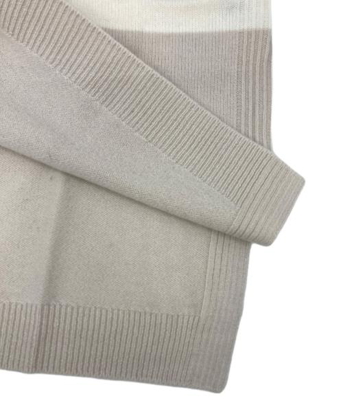 23区（ニジュウサンク）23区 (ニジュウサンク) ウールカシミヤ カラーブロック ニット ピンク×ベージュ サイズ:38の古着・服飾アイテム