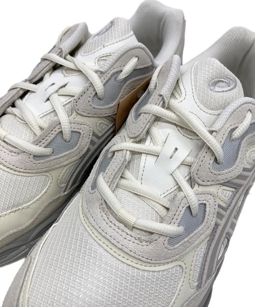 asics（アシックス）asics (アシックス) GEL-NYC ローカットスニーカー アイボリー サイズ:28.5の古着・服飾アイテム