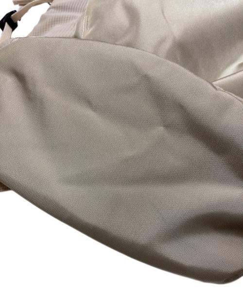THE NORTH FACE（ザ ノース フェイス）THE NORTH FACE (ザ ノース フェイス) Mercury 16 ベージュの古着・服飾アイテム