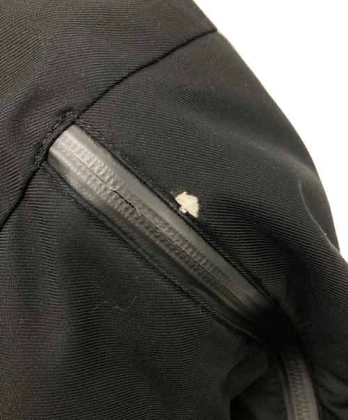 DESCENTE ALLTERAIN（デザントオルテライン）DESCENTE ALLTERAIN (デザントオルテライン) マウンテニア ダウンジャケット ブラック サイズ:Sの古着・服飾アイテム