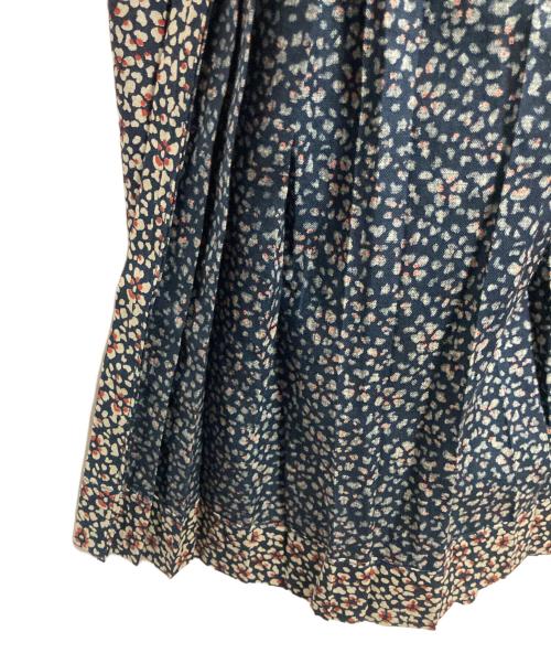 45R（フォーティファイブ・アール）45R (フォーティファイブ・アール) 小花柄ラップスカート ネイビー×ベージュ サイズ:2の古着・服飾アイテム